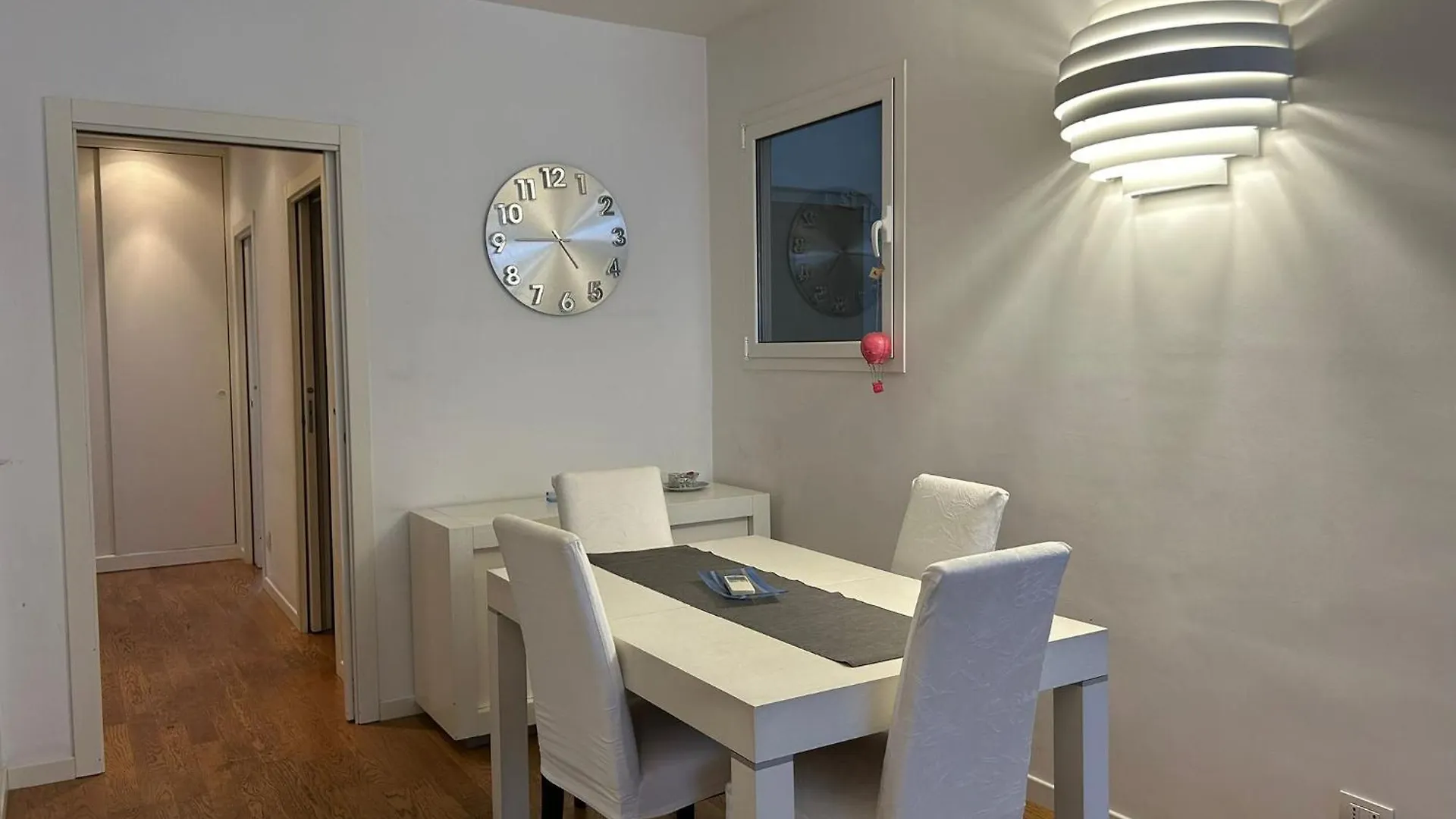 Piccinni Exclusive Suite 182 Bari 0*,  Italien